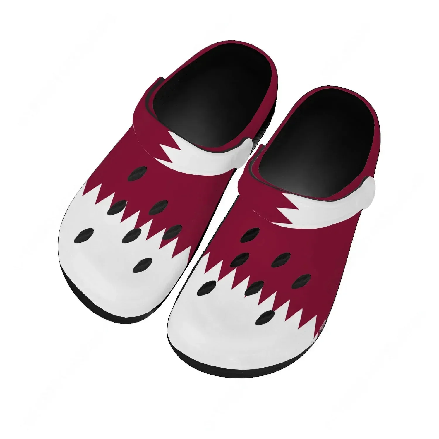 Men Shoes Qatar - أحذية مائية بتصميم علم قطر للرجال