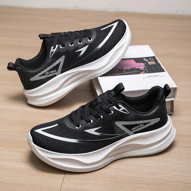 أحذية رياضية صيفية خفيفة للغاي - مراجعة Men Shoes Eu To Us وسعره