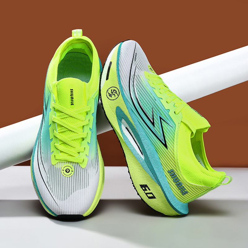 أحذية رياضية جديدة للرجال والن - مراجعة Men'S Shoes Vibram وسعره